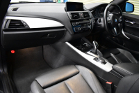 BMW 2シリーズ M235iｸｰﾍﾟ 直6ﾀｰﾎﾞ 326馬力 ﾚｻﾞｰ＆ﾊﾟｰｷﾝｸﾞｻﾎﾟｰﾄP ﾋｰﾀｰ付黒革 ｱﾀﾞﾌﾟﾃｨﾌﾞMｻｽﾍﾟﾝｼｮﾝ 大型ﾌﾞﾚｰｷｼｽﾃﾑ 車線逸脱&歩行者警告 衝突軽減ﾌﾞﾚｰｷ  18AW ﾀｯﾁﾊﾟｯﾄﾞ式iﾄﾞﾗｲﾌﾞHDDﾅﾋﾞ  Bｶﾒﾗ ﾘｱPDC  ﾄﾞﾗﾊﾟﾌｫ ｽﾏｰﾄｷｰ 2年保証
