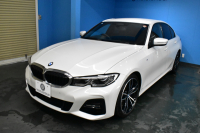 BMW 3シリーズ 330i Mｽﾎﾟｰﾂ 高出力ﾓﾃﾞﾙ 1ｵｰﾅｰ ｲﾉﾍﾞｰｼｮﾝ&ﾌｧｽﾄﾄﾗｯｸ&ｺﾝﾌｫｰﾄP ﾋｰﾀｰ付ｱﾙｶﾝﾀｰﾗｼｰﾄ ACC HUD 19AW 可変Mｻｽ Mｽﾎﾟｰﾂﾃﾞﾌ&ﾌﾞﾚｰｷ ﾚｰｻﾞｰLEDﾗｲﾄ ｼﾞｪｽﾁｬｰC ﾗｲﾌﾞｺｯｸﾋﾟｯﾄ ｱｯﾌﾟﾙｶｰﾌﾟﾚｲ 全周囲ｶﾒﾗ 電動ﾄﾗﾝｸ 2年保証