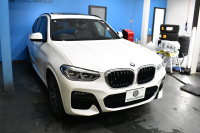BMW X3 Xﾄﾞﾗｲﾌﾞ20d Mｽﾎﾟｰﾂ ｾﾚｸﾄ&ﾊｲﾗｲﾝP ﾊﾟﾉﾗﾏｻﾝR 型式変更後ﾓﾃﾞﾙ(UZ20) 社外ﾌﾙｾｸﾞ&後席ﾓﾆﾀｰ harman/kardon  前席ﾍﾞﾝﾁﾚｰｼｮﾝ&全席ﾋｰﾀｰ付茶革 ﾗｲﾌﾞｺｯｸﾋﾟｯﾄ  20AW LEDﾍｯﾄﾞﾗｲﾄ ACC HUD LCW ﾀｯﾁﾊﾟﾈﾙﾅﾋﾞ  電動Rｹﾞｰﾄ ﾜｲﾔﾚｽ充電  2年保証