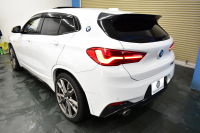 BMW X2 M35i 4WD ｾﾚｸﾄ&ｱﾄﾞﾊﾞﾝｽﾄﾞｱｸﾃｨﾌﾞｾｰﾌﾃｨ-&ｺﾝﾌｫｰﾄP ﾊﾟﾉﾗﾏｻﾝﾙｰﾌ ﾋｰﾀｰ付電動黒革 3DﾃﾞｻﾞｲﾝFﾘｯﾌﾟ 20AW LEDﾍｯﾄﾞﾗｲﾄ 追従ACC HUD ﾀｯﾁﾊﾟﾈﾙﾅﾋﾞBｶﾒﾗ ｶｰﾎﾞﾝ調ﾄﾗﾝｸ&ﾘｱｽﾎﾟｲﾗｰ 衝突軽減B 車線逸脱&歩行者警告 電動Rｹﾞｰﾄ 2年保証