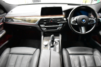 BMW 6シリーズ 630iｸﾞﾗﾝﾂｰﾘｽﾓ Mｽﾎﾟｰﾂ ﾊﾟﾉﾗﾏｻﾝR ｲﾉﾍﾞｰｼｮﾝ&ｺﾝﾌｫｰﾄP 前席ﾏｯｻｰｼﾞ&ﾍﾞﾝﾁ&全席ﾋｰﾀｰ付黒革 ﾊｰﾏﾝｶｰﾄﾞﾝ 4ｿﾞｰﾝAC LEDﾍｯﾄﾞﾗｲﾄ 追従ACC HUD ｿﾌﾄｸﾛｰｽﾞﾄﾞｱ 衝突軽減B 車線変更&逸脱&歩行者警告 全周囲ｶﾒﾗ3Dﾋﾞｭｰ 電動Rｹﾞｰﾄ 2年保証