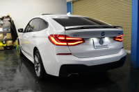 BMW 6シリーズ 630iｸﾞﾗﾝﾂｰﾘｽﾓ Mｽﾎﾟｰﾂ ﾊﾟﾉﾗﾏｻﾝR ｲﾉﾍﾞｰｼｮﾝ&ｺﾝﾌｫｰﾄP 前席ﾏｯｻｰｼﾞ&ﾍﾞﾝﾁ&全席ﾋｰﾀｰ付黒革 ﾊｰﾏﾝｶｰﾄﾞﾝ 4ｿﾞｰﾝAC LEDﾍｯﾄﾞﾗｲﾄ 追従ACC HUD ｿﾌﾄｸﾛｰｽﾞﾄﾞｱ 衝突軽減B 車線変更&逸脱&歩行者警告 全周囲ｶﾒﾗ3Dﾋﾞｭｰ 電動Rｹﾞｰﾄ 2年保証