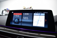BMW 5シリーズ 523d Mｽﾎﾟｰﾂ ﾃﾞﾋﾞｭｰ&ﾊｲﾗｲﾝP 全席ﾋｰﾀｰ付黒革 HUD LEDﾍｯﾄﾞﾗｲﾄ 追従ACC ｿﾌﾄｸﾛｰｽﾞﾄﾞｱ 液晶ﾒｰﾀｰ ｼﾞｪｽﾁｬ-C付ﾀｯﾁﾊﾟﾈﾙ対応iﾄﾞﾗｲﾌﾞHDDﾅﾋﾞﾌﾙｾｸﾞ 全周囲ｶﾒﾗ3Dﾋﾞｭｰ 車線変更&逸脱警告 衝突軽減ﾌﾞﾚｰｷ 電動ﾄﾗﾝｸ 2年保証