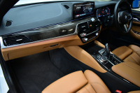 BMW 5シリーズ 540i xdrive Mｽﾎﾟｰﾂ LCI後期 ｾﾚｸﾄP  ｻﾝﾙｰﾌ 全席ﾋｰﾀｰ付茶革 LEDﾍｯﾄﾞﾗｲﾄ 可変ｻｽﾍﾟﾝｼｮﾝ ﾗｲﾌﾞｺｸﾋﾟｯﾄ ACC HUD ﾊｰﾏﾝｶｰﾄﾞﾝ LCW ﾀｯﾁﾊﾟﾈﾙﾅﾋﾞ全周囲ｶﾒﾗ ﾌﾙｾｸﾞ 電動ﾄﾗﾝｸ Mｽﾎﾟｰﾂﾌﾞﾚｰｷ  19AW 2年保証