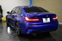 BMW 3シリーズ 320d Xﾄﾞﾗｲﾌﾞ Mｽﾎﾟｰﾂ 4WD ﾃﾞﾋﾞｭｰ&ｺﾝﾌｫｰﾄP Mﾊﾟﾌｫｰﾏﾝｽﾚｯﾄﾞｷｬﾘﾊﾟｰ 全周囲ｶﾒﾗ ﾋｰﾀｰ付黒革ｼｰﾄ 19AW 電動ﾄﾗﾝｸ ﾜｲﾔﾚｽ充電 追従ACC LEDﾍｯﾄﾞﾗｲﾄ HUD ﾗｲﾌﾞｺｯｸﾋﾟｯﾄ ｱｯﾌﾟﾙｶｰﾌﾟﾚｲ LCW 2年保証