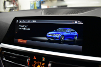 BMW 3シリーズ 320d Xﾄﾞﾗｲﾌﾞ Mｽﾎﾟｰﾂ 4WD ﾃﾞﾋﾞｭｰ&ｺﾝﾌｫｰﾄP Mﾊﾟﾌｫｰﾏﾝｽﾚｯﾄﾞｷｬﾘﾊﾟｰ 全周囲ｶﾒﾗ ﾋｰﾀｰ付黒革ｼｰﾄ 19AW 電動ﾄﾗﾝｸ ﾜｲﾔﾚｽ充電 追従ACC LEDﾍｯﾄﾞﾗｲﾄ HUD ﾗｲﾌﾞｺｯｸﾋﾟｯﾄ ｱｯﾌﾟﾙｶｰﾌﾟﾚｲ LCW 2年保証