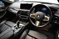 BMW 5シリーズ 523i Mｽﾎﾟｰﾂ ﾊｲﾗｲﾝP ｱﾀﾞﾌﾟﾃｨﾌﾞLEDﾍｯﾄﾞﾗｲﾄ 全席ﾋｰﾀｰ付黒革 追従ACC HUD ｼﾞｪｽﾁｬｰC付ﾀｯﾁﾊﾟﾈﾙHDDﾅﾋﾞ全周囲ｶﾒﾗ ﾜｲﾔﾚｽ充電 車線変更&逸脱&歩行者警告 Pｱｼｽﾄ 液晶ﾒｰﾀｰ 19AW 2年保証