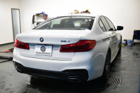 BMW 5シリーズ 523i Mｽﾎﾟｰﾂ ﾊｲﾗｲﾝP ｱﾀﾞﾌﾟﾃｨﾌﾞLEDﾍｯﾄﾞﾗｲﾄ 全席ﾋｰﾀｰ付黒革 追従ACC HUD ｼﾞｪｽﾁｬｰC付ﾀｯﾁﾊﾟﾈﾙHDDﾅﾋﾞ全周囲ｶﾒﾗ ﾜｲﾔﾚｽ充電 車線変更&逸脱&歩行者警告 Pｱｼｽﾄ 液晶ﾒｰﾀｰ 19AW 2年保証