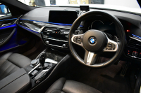 BMW 5シリーズ 540i Xﾄﾞﾗｲﾌﾞ Mｽﾎﾟｰﾂ 4WD ｺﾝﾌｫｰﾄ&ﾊｲﾗｲﾝP ｻﾝﾙｰﾌ 前席ｺﾝﾌｫｰﾄｼｰﾄ 前席ﾏｯｻｰｼﾞ&ﾍﾞﾝﾁﾚｰﾀｰ 全席ﾋｰﾀｰ付黒革 CPMｽﾄﾗｯﾄﾌﾞﾚｰｽ&ﾛｱﾚｲﾝﾌｫｰｽ 可変ｻｽ Mｽﾎﾟｰﾂﾌﾞﾚｰｷ LEDﾍｯﾄﾞﾗｲﾄ ACC HUD LCW  4ｿﾞｰﾝAC 全周囲ｶﾒﾗ  電動ﾄﾗﾝｸ 2年保証