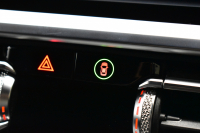 BMW 3シリーズ 320d Xﾄﾞﾗｲﾌﾞ Mｽﾎﾟｰﾂ 4WD ﾃﾞﾋﾞｭｰ&ｲﾉﾍﾞｰｼｮﾝ&ｺﾝﾌｫｰﾄP ｻﾝﾙｰﾌ ﾚｰｻﾞｰLEDﾗｲﾄ HUD ﾋｰﾀｰ付黒革 全周囲ｶﾒﾗ  追従ACC LCW 19AW ﾗｲﾌﾞｺｯｸﾋﾟｯﾄﾀｯﾁﾊﾟﾈﾙﾅﾋﾞ ｱｯﾌﾟﾙｶｰﾌﾟﾚｲ 電動ﾄﾗﾝｸ ﾜｲﾔﾚｽ充電 2年保証
