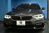 BMW 5シリーズ 523iﾂｰﾘﾝｸﾞ Mｽﾎﾟｰﾂ ｲﾉﾍﾞｰｼｮﾝ&ﾊｲﾗｲﾝP 全席ﾋｰﾀｰ付黒革 追従ACC HUD LCW ｱﾀﾞﾌﾟﾃｨﾌﾞLEDﾍｯﾄﾞﾗｲﾄ ﾜｲﾔﾚｽ充電ﾄﾚｲ ｼﾞｪｽﾁｬｰC付ﾀｯﾁﾊﾟﾈﾙHDDﾅﾋﾞ 全周囲ｶﾒﾗ3Dﾋﾞｭｰ Pｱｼｽﾄ 液晶ﾒｰﾀｰ  19AW ﾃﾞｨｽﾌﾟﾚｲｷｰ 1ｵｰﾅｰ 2年保証
