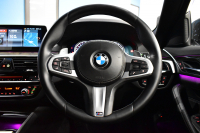 BMW 5シリーズ 523iﾂｰﾘﾝｸﾞ Mｽﾎﾟｰﾂ ｲﾉﾍﾞｰｼｮﾝ&ﾊｲﾗｲﾝP 全席ﾋｰﾀｰ付黒革 追従ACC HUD LCW LEDﾍｯﾄﾞﾗｲﾄ ﾜｲﾔﾚｽ充電 ｼﾞｪｽﾁｬｰC付ﾀｯﾁﾊﾟﾈﾙHDDﾅﾋﾞ 全周囲ｶﾒﾗ3Dﾋﾞｭｰ Pｱｼｽﾄ 液晶ﾒｰﾀｰ  19AW ﾃﾞｨｽﾌﾟﾚｲｷｰ 1ｵｰﾅｰ 2年保証