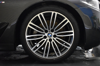BMW 5シリーズ 523iﾂｰﾘﾝｸﾞ Mｽﾎﾟｰﾂ ｲﾉﾍﾞｰｼｮﾝ&ﾊｲﾗｲﾝP 全席ﾋｰﾀｰ付黒革 追従ACC HUD LCW ｱﾀﾞﾌﾟﾃｨﾌﾞLEDﾍｯﾄﾞﾗｲﾄ ﾜｲﾔﾚｽ充電ﾄﾚｲ ｼﾞｪｽﾁｬｰC付ﾀｯﾁﾊﾟﾈﾙHDDﾅﾋﾞ 全周囲ｶﾒﾗ3Dﾋﾞｭｰ Pｱｼｽﾄ 液晶ﾒｰﾀｰ  19AW ﾃﾞｨｽﾌﾟﾚｲｷｰ 1ｵｰﾅｰ 2年保証
