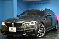 BMW 5シリーズ 523iﾂｰﾘﾝｸﾞ Mｽﾎﾟｰﾂ ｲﾉﾍﾞｰｼｮﾝ&ﾊｲﾗｲﾝP 全席ﾋｰﾀｰ付黒革 追従ACC HUD LCW ｱﾀﾞﾌﾟﾃｨﾌﾞLEDﾍｯﾄﾞﾗｲﾄ ﾜｲﾔﾚｽ充電ﾄﾚｲ ｼﾞｪｽﾁｬｰC付ﾀｯﾁﾊﾟﾈﾙHDDﾅﾋﾞ 全周囲ｶﾒﾗ3Dﾋﾞｭｰ Pｱｼｽﾄ 液晶ﾒｰﾀｰ  19AW ﾃﾞｨｽﾌﾟﾚｲｷｰ 1ｵｰﾅｰ 2年保証