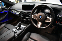 BMW 5シリーズ 530iﾂｰﾘﾝｸﾞ Mｽﾎﾟｰﾂ 高出力ﾓﾃﾞﾙ ﾊｲﾗｲﾝP ｱﾀﾞﾌﾟﾃｨﾌﾞLEDﾍｯﾄﾞﾗｲﾄ 全席ﾋｰﾀｰ付黒革 追従ACC ﾀｯﾁﾊﾟﾈﾙHDDﾅﾋﾞ 全周囲ｶﾒﾗ3Dﾋﾞｭｰ Pｱｼｽﾄ 車線変更&逸脱&歩行者警告 衝突軽減B 19AW 電動Rｹﾞｰﾄ 2年保証