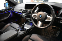 BMW X3 M40d ｾﾚｸﾄ&ﾊｲﾗｲﾝP 326馬力 ﾊﾟﾉﾗﾏｻﾝR 全席ﾋｰﾀｰ付黒革 ﾊｰﾏﾝｶｰﾄﾞﾝ 21AW 追従ACC HUD Mｽﾎﾟｰﾂﾌﾞﾚｰｷ&ﾃﾞﾌ ﾀｯﾁﾊﾟﾈﾙﾅﾋﾞ ﾌﾙｾｸﾞ 全周囲ｶﾒﾗ3Dﾋﾞｭｰ ｱﾀﾞﾌﾟﾃｨﾌﾞLEDﾍｯﾄﾞﾗｲﾄ 電動Rｹﾞｰﾄ ﾜｲﾔﾚｽ充電 液晶ﾒｰﾀｰ 2年保証