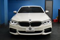 BMW 5シリーズ 530i Mｽﾎﾟｰﾂ 1ｵｰﾅｰ ｺﾝﾌｫｰﾄ&ﾊｲﾗｲﾝP ｱﾀﾞﾌﾟﾃｨﾌﾞLEDﾍｯﾄﾞﾗｲﾄ 前席ﾍﾞﾝﾁ&ﾏｯｻｰｼﾞ&全席ﾋｰﾀｰ付黒革 追従ACC ｿﾌﾄｸﾛｰｽﾞ ﾀｯﾁﾊﾟﾈﾙHDDﾅﾋﾞ 全周囲ｶﾒﾗ3Dﾋﾞｭｰ Pｱｼｽﾄ 車線変更&逸脱&歩行者警告 衝突軽減B 19AW 電動ﾄﾗﾝｸ 2年保証