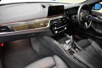 BMW 5シリーズ 530i Mｽﾎﾟｰﾂ 1ｵｰﾅｰ ｺﾝﾌｫｰﾄ&ﾊｲﾗｲﾝP ｱﾀﾞﾌﾟﾃｨﾌﾞLEDﾍｯﾄﾞﾗｲﾄ 前席ﾍﾞﾝﾁ&ﾏｯｻｰｼﾞ&全席ﾋｰﾀｰ付黒革 追従ACC ｿﾌﾄｸﾛｰｽﾞ ﾀｯﾁﾊﾟﾈﾙHDDﾅﾋﾞ 全周囲ｶﾒﾗ3Dﾋﾞｭｰ Pｱｼｽﾄ 車線変更&逸脱&歩行者警告 衝突軽減B 19AW 電動ﾄﾗﾝｸ 2年保証
