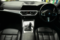 BMW 4シリーズ 420i ｶﾌﾞﾘｵﾚ Mｽﾎﾟｰﾂ ﾌｧｽﾄﾄﾗｯｸ&ｺﾝﾌｫｰﾄP ﾋｰﾀｰ付ﾌﾞﾗｯｸﾚｻﾞｰ ｴｱｶﾗｰ 全周囲ｶﾒﾗ LEDﾍｯﾄﾞﾗｲﾄ ACC HUD LCW ﾗｲﾌﾞｺｯｸﾋﾟｯﾄﾀｯﾁﾊﾟﾈﾙﾅﾋﾞPｱｼｽﾄ Apple Car Play 19AW Mｽﾎﾟｰﾂﾌﾞﾚｰｷ 可変Mｻｽ ｳｲﾝﾄﾞﾘﾌﾚｸﾀｰ ﾜｲﾔﾚｽ充電 2年保証