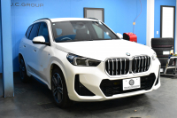BMW X1 Xﾄﾞﾗｲﾌﾞ20d Mｽﾎﾟｰﾂ  ﾏｲﾙﾄﾞﾊｲﾌﾞﾘｯﾄﾞ 7速DCT 4WD 1ｵｰﾅｰ ﾃｸﾉﾛｼﾞｰP  ｶｰﾌﾞﾄﾞﾃﾞｨｽﾌﾟﾚｲ ﾗｲﾌﾞｺｯｸﾋﾟｯﾄ  ﾋｰﾀｰ付電動ﾊｰﾌﾚｻﾞｰｽﾎﾟｰﾂｼｰﾄ ACC HUD OP19AW 可変Mｻｽ  LEDﾍｯﾄﾞﾗｲﾄ ﾀｯﾁﾊﾟﾈﾙﾅﾋﾞ全周囲ｶﾒﾗ3Dﾋﾞｭｰ 電動Rｹﾞｰﾄ2年保証