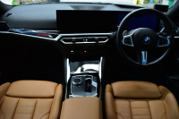 BMW 2シリーズ M240iXﾄﾞﾗｲﾌﾞ ｸｰﾍﾟ 新車保証R8年8月迄 4WD MｽﾎﾟｰﾂｼｰﾄP ｶｰﾌﾞﾄﾞﾃﾞｨｽﾌﾟﾚｲ ﾋｰﾀｰ付茶革Mｽﾎﾟｰﾂｼｰﾄ Mｽﾎﾟｰﾂﾌﾞﾚｰｷ Mｽﾎﾟｰﾂﾃﾞﾌ 19AW ACC HUD BMWﾗｲﾌﾞｺｯｸﾋﾟｯﾄ ﾅﾋﾞ全周囲ｶﾒﾗ3Dﾋﾞｭｰ ｱｯﾌﾟﾙｶｰﾌﾟﾚｲ LEDﾍｯﾄﾞﾗｲﾄ 2年保証