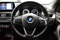 BMW X1 Xdrive18d Xﾗｲﾝ LCI後期 ﾌｪｲｽﾘﾌﾄ後ﾓﾃﾞﾙ 4WD ﾊｲﾗｲﾝ&ｺﾝﾌｫｰﾄP 追従ACC ﾋｰﾀｰ付電動ﾓｶﾚｻﾞｰ LEDﾍｯﾄﾞﾗｲﾄ 車線逸脱&歩行者警告 衝突軽減ﾌﾞﾚｰｷ ﾀｯﾁﾊﾟﾈﾙﾅﾋﾞBｶﾒﾗ 電動Rｹﾞｰﾄ 18AW 2年保証