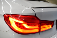 BMW 5シリーズ 530i Mｽﾎﾟｰﾂ 型式変更後モデル「JR20」ｾﾚｸﾄ&ﾊｲﾗｲﾝP ｻﾝﾙｰﾌ  全席ﾋｰﾀｰ付黒革 追従ACC HUD ﾊｰﾏﾝｶｰﾄﾞﾝ 4ｿﾞｰﾝAC 全面液晶ﾒｰﾀｰ LEDﾍｯﾄﾞﾗｲﾄ ﾀｯﾁﾊﾟﾈﾙHDDﾅﾋﾞ 全周囲ｶﾒﾗ3Dﾋﾞｭｰ Pｱｼｽﾄ 全面液晶ﾒｰﾀｰ 19AW Mﾊﾟﾌｫｰﾏﾝｽﾊﾟｰﾂ 電動ﾄﾗﾝｸ 2年保証