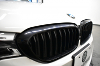 BMW 5シリーズ 530i Mｽﾎﾟｰﾂ 型式変更後モデル「JR20」ｾﾚｸﾄ&ﾊｲﾗｲﾝP ｻﾝﾙｰﾌ  全席ﾋｰﾀｰ付黒革 追従ACC HUD ﾊｰﾏﾝｶｰﾄﾞﾝ 4ｿﾞｰﾝAC 全面液晶ﾒｰﾀｰ LEDﾍｯﾄﾞﾗｲﾄ ﾀｯﾁﾊﾟﾈﾙHDDﾅﾋﾞ 全周囲ｶﾒﾗ3Dﾋﾞｭｰ Pｱｼｽﾄ 全面液晶ﾒｰﾀｰ 19AW Mﾊﾟﾌｫｰﾏﾝｽﾊﾟｰﾂ 電動ﾄﾗﾝｸ 2年保証