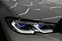 BMW 3シリーズ 320d Xﾄﾞﾗｲﾌﾞ Mｽﾎﾟｰﾂ ｴﾃﾞｨｼｮﾝｻﾝﾗｲｽﾞ 4WD 200台限定 ﾚｰｻﾞｰLEDﾗｲﾄ ﾋｰﾀｰ付黒革 追従ACC LCW 19AW 可変Mｻｽ Mﾘｱｽﾎﾟｲﾗｰ ﾗｲﾌﾞｺｯｸﾋﾟｯﾄﾀｯﾁﾊﾟﾈﾙﾅﾋﾞ ｱｯﾌﾟﾙｶｰﾌﾟﾚｲ ﾜｲﾔﾚｽ充電 2年保証