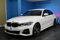 BMW 3シリーズ 330i Mｽﾎﾟｰﾂ 高出力ﾓﾃﾞﾙ ﾌｧｽﾄﾄﾗｯｸ&ｺﾝﾌｫｰﾄ&ﾊｲﾗｲﾝP ﾋｰﾀｰ付黒革 可変Mｻｽ 19AW 全周囲ｶﾒﾗ3ﾋﾞｭｰ ACC LCW Mｽﾎﾟｰﾂﾃﾞﾌ&ﾌﾞﾚｰｷ ﾗｲﾌﾞｺｯｸﾋﾟｯﾄ ｱｯﾌﾟﾙｶｰﾌﾟﾚｲ ｳｯﾄﾞｲﾝﾃﾘｱ 電動ﾄﾗﾝｸ ﾜｲﾔﾚｽ充電 2年保証