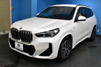 BMW X1 Xﾄﾞﾗｲﾌﾞ20d Mｽﾎﾟｰﾂ ﾏｲﾙﾄﾞﾊｲﾌﾞﾘｯﾄﾞ 7速DCT 4WD 1ｵｰﾅｰ ﾊｲﾗｲﾝ&ﾃｸﾉﾛｼﾞｰP ﾋｰﾀｰ付電動黒革ｱｸﾃｨﾌﾞｼｰﾄ(運転席:ﾏｯｻｰｼﾞ&ﾗﾝﾊﾞｰ) ｶｰﾌﾞﾄﾞﾃﾞｨｽﾌﾟﾚｲ ﾗｲﾌﾞｺｯｸﾋﾟｯﾄ ﾊｰﾏﾝｶｰﾄﾞﾝ ｽﾃｱﾘﾝｸﾞﾋｰﾀｰ ACC HUD 可変Mｻｽ 18AW 2年保証