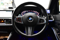 BMW 3シリーズ 330i Mｽﾎﾟｰﾂ 高出力ﾓﾃﾞﾙ  1ｵｰﾅｰ ｲﾉﾍﾞｰｼｮﾝ&ﾊｲﾗｲﾝ&ｺﾝﾌｫｰﾄP ﾋｰﾀｰ付黒革 ﾚｰｻﾞｰLED 全周囲ｶﾒﾗ3ﾋﾞｭｰ ACC HUD LCW Mｽﾎﾟｰﾂﾌﾞﾚｰｷ ﾗｲﾌﾞｺｯｸﾋﾟｯﾄ ｼﾞｪｽﾁｬｰC付ﾀｯﾁﾊﾟﾈﾙﾅﾋﾞ ｱｯﾌﾟﾙｶｰﾌﾟﾚｲ 電動ﾄﾗﾝｸ ﾜｲﾔﾚｽ充電 2年保証