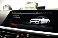 BMW 3シリーズ 330i Mｽﾎﾟｰﾂ 高出力ﾓﾃﾞﾙ  1ｵｰﾅｰ ｲﾉﾍﾞｰｼｮﾝ&ﾊｲﾗｲﾝ&ｺﾝﾌｫｰﾄP ﾋｰﾀｰ付黒革 ﾚｰｻﾞｰLED 全周囲ｶﾒﾗ3ﾋﾞｭｰ ACC HUD LCW Mｽﾎﾟｰﾂﾌﾞﾚｰｷ ﾗｲﾌﾞｺｯｸﾋﾟｯﾄ ｼﾞｪｽﾁｬｰC付ﾀｯﾁﾊﾟﾈﾙﾅﾋﾞ ｱｯﾌﾟﾙｶｰﾌﾟﾚｲ 電動ﾄﾗﾝｸ ﾜｲﾔﾚｽ充電 2年保証