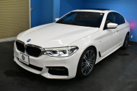 BMW 5シリーズ 540i Mｽﾎﾟｰﾂ 1ｵｰﾅｰ ｻﾝﾙｰﾌ ｲﾉﾍﾞｰｼｮﾝ&ｺﾝﾌｫｰﾄ&ﾊｲﾗｲﾝP 前席ﾏｯｻｰｼﾞ&ﾍﾞﾝﾁ&ｺﾝﾌｫｰﾄ&全席ﾋｰﾀｰ付黒革 ｿﾌﾄｸﾛｰｽﾞﾄﾞｱ HUD 可変ｻｽ Mｽﾎﾟｰﾂﾌﾞﾚｰｷ ACｼｭﾆｯﾂｧｰﾀﾞｳﾝｻｽ LEDﾍｯﾄﾞﾗｲﾄ 液晶ﾒｰﾀｰ ACC LCW ﾀｯﾁﾊﾟﾈﾙﾅﾋﾞ全周ｶﾒ 2年保証