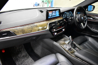 BMW 5シリーズ 540i Mｽﾎﾟｰﾂ 1ｵｰﾅｰ ｻﾝﾙｰﾌ ｲﾉﾍﾞｰｼｮﾝ&ｺﾝﾌｫｰﾄ&ﾊｲﾗｲﾝP 前席ﾏｯｻｰｼﾞ&ﾍﾞﾝﾁ&ｺﾝﾌｫｰﾄ&全席ﾋｰﾀｰ付黒革 ｿﾌﾄｸﾛｰｽﾞﾄﾞｱ HUD 可変ｻｽ Mｽﾎﾟｰﾂﾌﾞﾚｰｷ ACｼｭﾆｯﾂｧｰﾀﾞｳﾝｻｽ LEDﾍｯﾄﾞﾗｲﾄ 液晶ﾒｰﾀｰ ACC LCW ﾀｯﾁﾊﾟﾈﾙﾅﾋﾞ全周ｶﾒ 2年保証