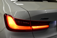 BMW 3シリーズ 320d Xﾄﾞﾗｲﾌﾞ Mｽﾎﾟｰﾂ 4WD ｻﾝﾙｰﾌ 1ｵｰﾅｰ ｲﾉﾍﾞｰｼｮﾝ&ﾌｧｽﾄﾄﾗｯｸ&ﾊｲﾗｲﾝ&ｺﾝﾌｫｰﾄ&ｻｳﾝﾄﾞP ﾚｰｻﾞｰLED HUD ﾋｰﾀｰ付黒革 全周囲ｶﾒﾗ  ACC 19AW 可変Mｻｽ Mｽﾎﾟｰﾂﾌﾞﾚｰｷ ﾊｰﾏﾝｶｰﾄﾞﾝ  ﾗｲﾌﾞｺｯｸﾋﾟｯﾄﾀｯﾁﾊﾟﾈﾙﾅﾋﾞ 電動ﾄﾗﾝｸ 2年保証