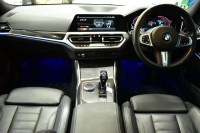 BMW 3シリーズ 320d Xﾄﾞﾗｲﾌﾞ Mｽﾎﾟｰﾂ 4WD ｻﾝﾙｰﾌ 1ｵｰﾅｰ ｲﾉﾍﾞｰｼｮﾝ&ﾌｧｽﾄﾄﾗｯｸ&ﾊｲﾗｲﾝ&ｺﾝﾌｫｰﾄ&ｻｳﾝﾄﾞP ﾚｰｻﾞｰLED HUD ﾋｰﾀｰ付黒革 全周囲ｶﾒﾗ  ACC 19AW 可変Mｻｽ Mｽﾎﾟｰﾂﾌﾞﾚｰｷ ﾊｰﾏﾝｶｰﾄﾞﾝ  ﾗｲﾌﾞｺｯｸﾋﾟｯﾄﾀｯﾁﾊﾟﾈﾙﾅﾋﾞ 電動ﾄﾗﾝｸ 2年保証