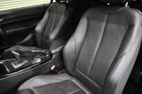 BMW 2シリーズ 220i ｶﾌﾞﾘｵﾚ Mｽﾎﾟｰﾂ LCI後期  1ｵｰﾅｰ 追従ACC  ﾍｷｻｺﾞﾅﾙLEDﾍｯﾄﾞﾗｲﾄ ﾋｰﾀｰ付黒革 ｵﾌﾟｼｮﾝ18AW NEWﾃﾞｻﾞｲﾝﾒｰﾀｰﾊﾟﾈﾙ 衝突軽減ﾌﾞﾚｰｷ 車線逸脱&歩行者警告 ﾀｯﾁﾊﾟﾈﾙHDDﾅﾋﾞ 前後PDC Bｶﾒﾗ Pｱｼｽﾄ 2年保証