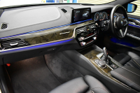 BMW 6シリーズ 630iｸﾞﾗﾝﾂｰﾘｽﾓ Mｽﾎﾟｰﾂ 全席ﾋｰﾀｰ付ﾌﾞﾗｯｸﾚｻﾞｰ 有償ｶﾗｰ｢ﾐﾈﾗﾙﾎﾜｲﾄ･ﾊﾟｰﾙ｣ ｱﾀﾞﾌﾟﾃｨﾌﾞLEDﾍｯﾄﾞﾗｲﾄ 追従ACC HUD Mｽﾎﾟｰﾂﾌﾞﾚｰｷ 19AW 衝突軽減B 車線変更&逸脱&歩行者警告 全周囲ｶﾒﾗ3Dﾋﾞｭｰ 電動Rｹﾞｰﾄ 2年保証