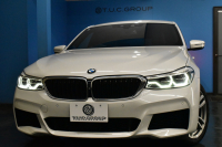 BMW 6シリーズ 630iｸﾞﾗﾝﾂｰﾘｽﾓ Mｽﾎﾟｰﾂ 全席ﾋｰﾀｰ付ﾌﾞﾗｯｸﾚｻﾞｰ 有償ｶﾗｰ｢ﾐﾈﾗﾙﾎﾜｲﾄ･ﾊﾟｰﾙ｣ ｱﾀﾞﾌﾟﾃｨﾌﾞLEDﾍｯﾄﾞﾗｲﾄ 追従ACC HUD Mｽﾎﾟｰﾂﾌﾞﾚｰｷ 19AW 衝突軽減B 車線変更&逸脱&歩行者警告 全周囲ｶﾒﾗ3Dﾋﾞｭｰ 電動Rｹﾞｰﾄ 2年保証