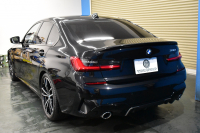 BMW 3シリーズ 330i Mｽﾎﾟｰﾂ 高出力ﾓﾃﾞﾙ ﾃﾞﾋﾞｭｰ&ｲﾉﾍﾞｰｼｮﾝ&ｺﾝﾌｫｰﾄP ﾚｰｻﾞｰLED ﾋｰﾀｰ付黒革 全周囲ｶﾒﾗ ACC HUD 19AW Mｽﾎﾟｰﾂﾌﾞﾚｰｷ ﾗｲﾌﾞｺｯｸﾋﾟｯﾄ ﾀｯﾁﾊﾟﾈﾙﾅﾋﾞ社外ﾌﾙｾｸﾞ ｱｯﾌﾟﾙｶｰﾌﾟﾚｲ ｳｯﾄﾞｲﾝﾃﾘｱ 電動ﾄﾗﾝｸ 2年保証
