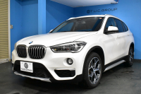 BMW X1 Xﾄﾞﾗｲﾌﾞ18d xﾗｲﾝ 中期ﾓﾃﾞﾙ 4WD 有償ｶﾗｰ｢ﾐﾈﾗﾙﾎﾜｲﾄ･ﾊﾟｰﾙ｣ ﾋｰﾀｰ付茶革 ﾊﾟﾉﾗﾏｻﾝR ｺﾝﾌｫｰﾄ&ﾊｲﾗｲﾝP 追従ACC HUD 18AW NEWﾃﾞｻﾞｲﾝﾒｰﾀｰ LEDﾍｯﾄﾞﾗｲﾄ ﾀｯﾁﾊﾟﾈﾙHDDﾅﾋﾞBｶﾒﾗ 前後PDC  衝突軽減B 電動Rｹﾞｰﾄ ｽﾏｰﾄｷｰ 2年保証