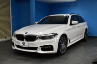 BMW 5シリーズ 540i XﾄﾞﾗｲﾌﾞﾂｰﾘﾝｸﾞMｽﾎﾟｰﾂ 4WD 1ｵｰﾅｰ ﾃﾞﾋﾞｭｰ&ﾊｲﾗｲﾝP 全席ﾋｰﾀｰ付ﾌﾞﾗｯｸﾚｻﾞｰ ｿﾌﾄｸﾛｰｽﾞﾄﾞｱ HUD Mｽﾎﾟｰﾂﾌﾞﾚｰｷ 可変ｻｽ LEDﾍｯﾄﾞﾗｲﾄ ｼﾞｪｽﾁｬｰC付ﾀｯﾁﾊﾟﾈﾙﾅﾋﾞ 液晶ﾒｰﾀｰ ACC LCW 全周囲ｶﾒﾗ ﾌﾙｾｸﾞ 2年保証