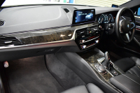 BMW 5シリーズ 540i XﾄﾞﾗｲﾌﾞﾂｰﾘﾝｸﾞMｽﾎﾟｰﾂ 4WD 1ｵｰﾅｰ ﾃﾞﾋﾞｭｰ&ﾊｲﾗｲﾝP 全席ﾋｰﾀｰ付ﾌﾞﾗｯｸﾚｻﾞｰ ｿﾌﾄｸﾛｰｽﾞﾄﾞｱ HUD Mｽﾎﾟｰﾂﾌﾞﾚｰｷ 可変ｻｽ LEDﾍｯﾄﾞﾗｲﾄ ｼﾞｪｽﾁｬｰC付ﾀｯﾁﾊﾟﾈﾙﾅﾋﾞ 液晶ﾒｰﾀｰ ACC LCW 全周囲ｶﾒﾗ ﾌﾙｾｸﾞ 2年保証