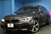 BMW 6シリーズ 640iｸﾞﾗﾝﾂｰﾘｽﾓ XﾄﾞﾗｲﾌﾞMｽﾎﾟｰﾂ ﾃﾞﾋﾞｭｰED 40台限定車 1ｵｰﾅｰ 4WD 専用外装色｢ｿﾌｨｽﾄｸﾞﾚｰ･M｣ Bowers&Wilkinsｻｳﾝﾄﾞ ﾊﾟﾉﾗﾏｻﾝR Fﾍﾞﾝﾁﾚｰｼｮﾝ付ﾋｰﾀｰ付茶革ｺﾝﾌｫｰﾄｼｰﾄ 後席ﾓﾆﾀｰ ｿﾌﾄｸﾛｰｽﾞﾄﾞｱ 4ｿﾞｰﾝAC ACC HUD 2年保証