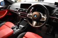 BMW X3 M40d 4WD ｾﾚｸﾄ&ﾊｲﾗｲﾝP 326馬力 ﾊﾟﾉﾗﾏｻﾝR Individualｴｸｽﾃﾝﾄﾞﾚｻﾞｰﾒﾘﾉ全席ﾋｰﾀｰ付赤黒革 ﾊｰﾏﾝｶｰﾄﾞﾝ 21AW 追従ACC HUD Mｽﾎﾟｰﾂﾌﾞﾚｰｷ&ﾃﾞﾌ ﾀｯﾁﾊﾟﾈﾙﾅﾋﾞ ﾌﾙｾｸﾞ 全周囲ｶﾒﾗ3Dﾋﾞｭｰ ｱﾀﾞﾌﾟﾃｨﾌﾞLEDﾍｯﾄﾞﾗｲﾄ 2年保証