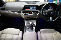 BMW 3シリーズ 320d Xﾄﾞﾗｲﾌﾞ ｼﾄﾘﾝﾌﾞﾗｯｸED 4WD 首都圏限定88台 ﾊｲﾗｲﾝ&ｺﾝﾌｫｰﾄP ﾊﾟｰｷﾝｸﾞｱｼｽﾄﾌﾟﾗｽ ﾋｰﾀｰ付ｳﾞｧｰﾈｽｶｵｲｽﾀｰﾚｻﾞｰ 19AW 全周囲ｶﾒﾗ 追従ACC ﾗｲﾌﾞｺｯｸﾋﾟｯﾄ ﾀｯﾁﾊﾟﾈﾙHDDﾅﾋﾞ ｱｯﾌﾟﾙｶｰﾌﾟﾚｲ ﾜｲﾔﾚｽ充電 電動ﾄﾗﾝｸ 2年保証