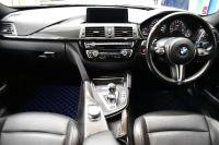 BMW Mシリーズ M3ｾﾀﾞﾝ MDCT LCI後期 KW車高調(Ver3) ﾍｷｻｺﾞﾅﾙLEDﾍｯﾄﾞﾗｲﾄ ﾋｰﾀｰ付黒革 ｶｰﾎﾞﾝﾙｰﾌ&ｲﾝﾃﾘｱ&Fﾘｯﾌﾟ ﾀｯﾁﾊﾟﾈﾙﾅﾋﾞﾊｰﾏﾝｶｰﾄﾞﾝ  ﾌﾙｾｸﾞBｶﾒﾗ前後PDC HUD 7速DCT ｵﾌﾟｼｮﾝ19AW 衝突軽減ﾌﾞﾚｰｷ 車線変更&車線逸脱&歩行者警告 2年保証