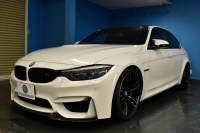 BMW Mシリーズ M3ｾﾀﾞﾝ MDCT LCI後期 KW車高調(Ver3) ﾍｷｻｺﾞﾅﾙLEDﾍｯﾄﾞﾗｲﾄ ﾋｰﾀｰ付黒革 ｶｰﾎﾞﾝﾙｰﾌ&ｲﾝﾃﾘｱ&Fﾘｯﾌﾟ ﾀｯﾁﾊﾟﾈﾙﾅﾋﾞﾊｰﾏﾝｶｰﾄﾞﾝ  ﾌﾙｾｸﾞBｶﾒﾗ前後PDC HUD 7速DCT ｵﾌﾟｼｮﾝ19AW 衝突軽減ﾌﾞﾚｰｷ 車線変更&車線逸脱&歩行者警告 2年保証