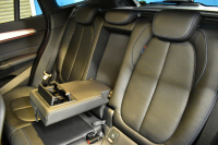 BMW X1 Xdrive25i  Mｽﾎﾟｰﾂ 中期 4WD 高出力 希少ｶﾞｿﾘﾝｴﾝｼﾞﾝ  ｺﾝﾌｫｰﾄP 追従ACC ﾋｰﾀｰ付電動ﾌﾞﾗｯｸﾚｻﾞｰ LEDﾍｯﾄﾞﾗｲﾄ ﾀｯﾁﾊﾟﾈﾙHDDﾅﾋﾞBｶﾒﾗ Pｱｼｽﾄ 衝突軽減B 車線逸脱&歩行者警告 電動Rｹﾞｰﾄ 18AW 2年保証